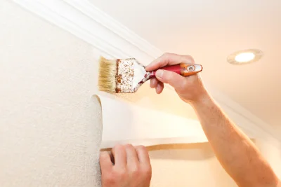 Pose de papier peint à Épinay-Champlâtreux — revêtements muraux et toiles de verre